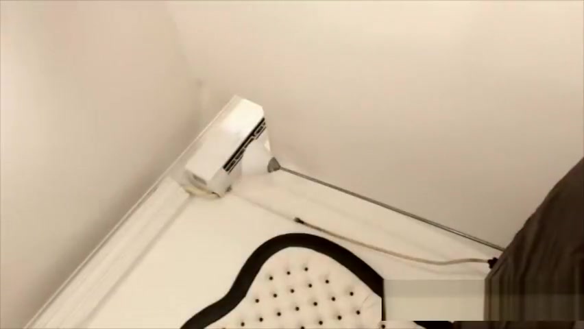 Amazing Latina Smiling Big Cock Transgirl