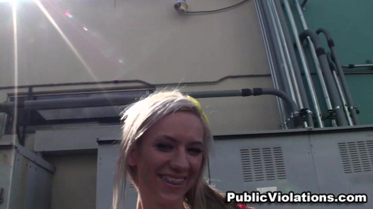 Kinky blonde chick gets a hardcore pounding in this xxx movie