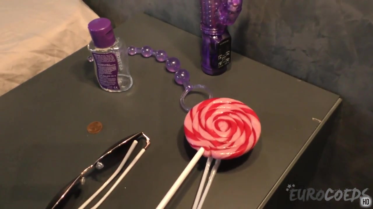 Melisa Peppermint Lollipop Pussy Insertion Then Dp With Dildos On My Bed - EuroCoeds