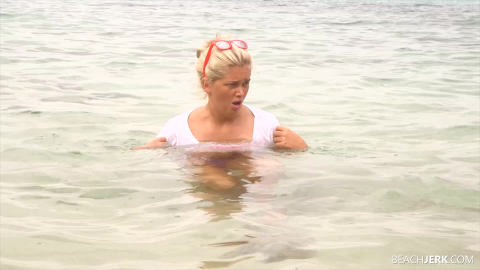 Fancy A Dip? - BeachJerk