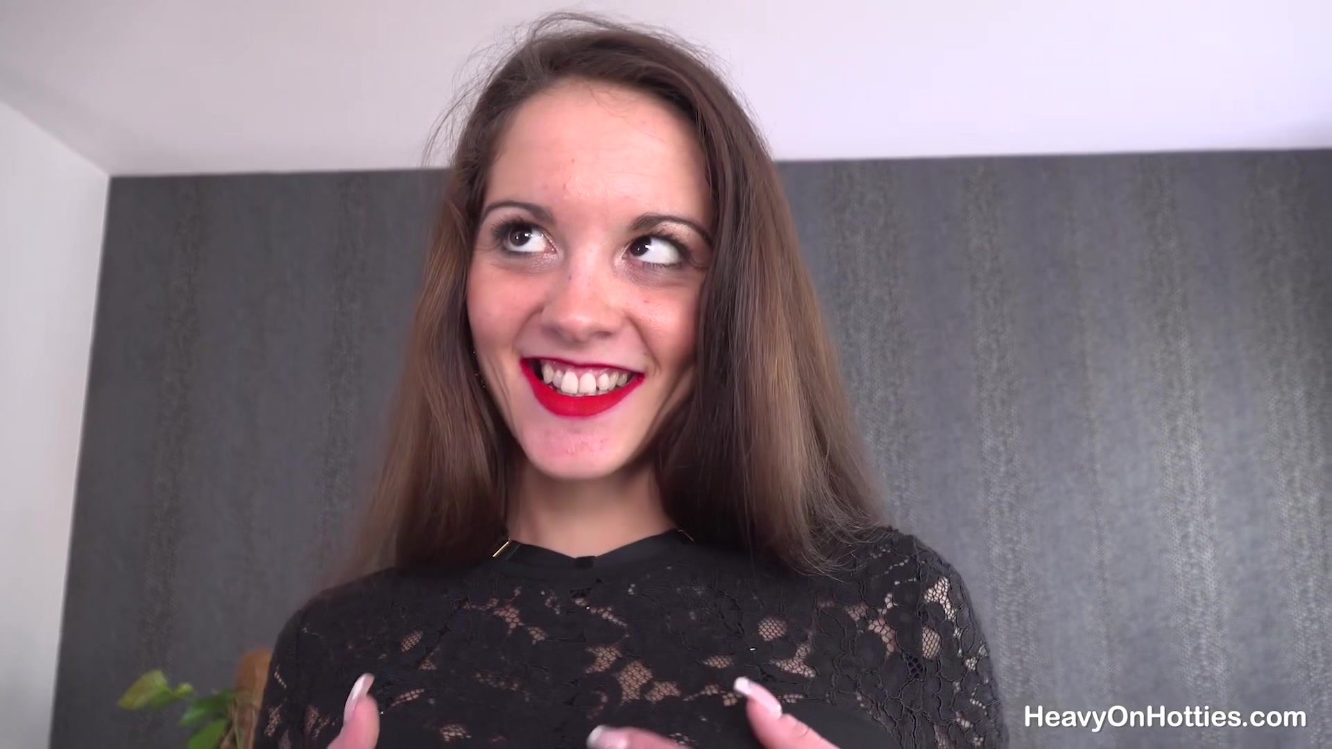 Skinny Clash With Marion Prinssxx - HeavyOnHotties