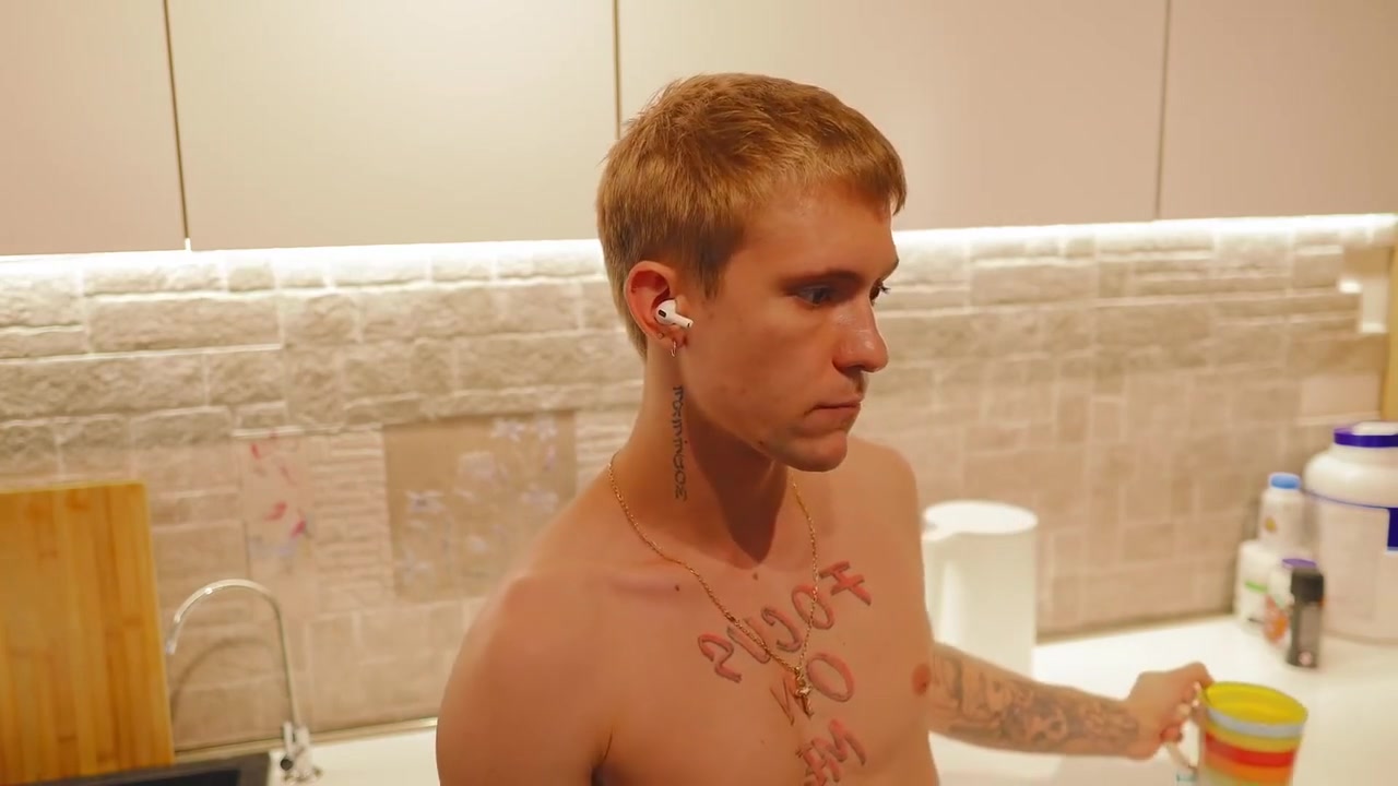 Ethan Lestray - I Caught My Roommate Fingering His Ass In The Kitchen Then I Licked His Ass And Fucked Him