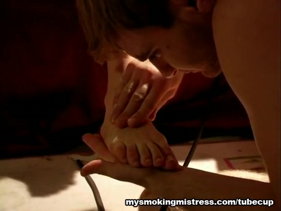 Smoking Mistress’s Feet Worshiped