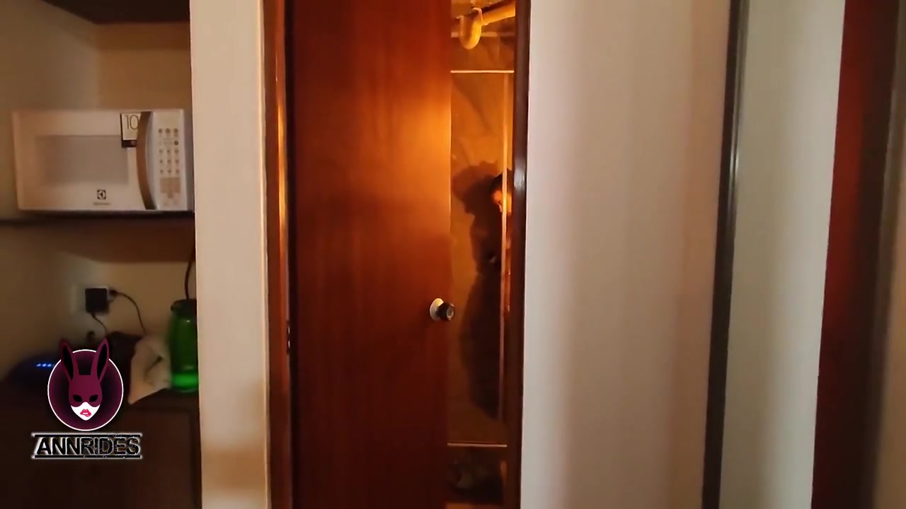 I Fuck My Girlfriend In The Shower