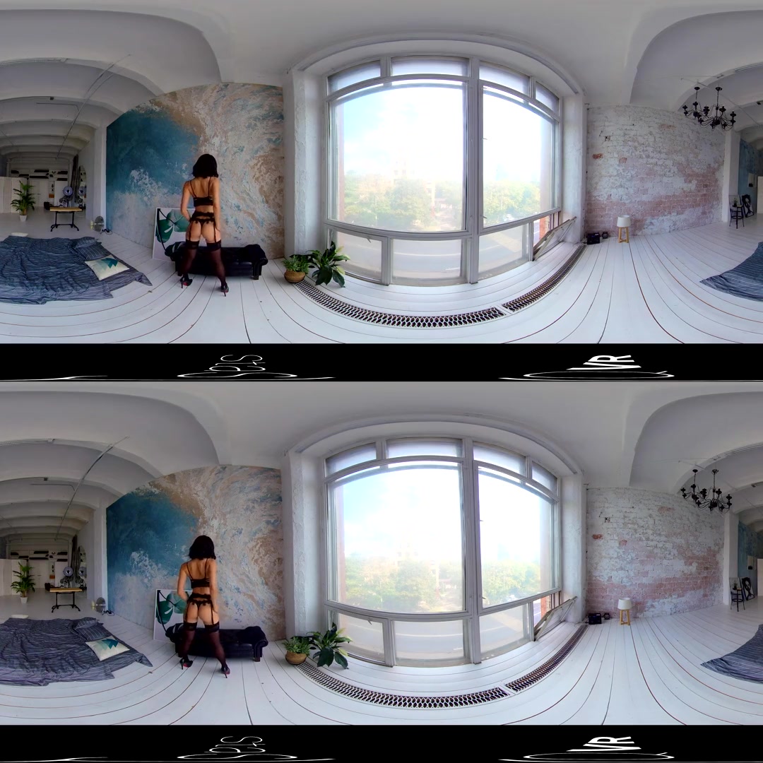 AshleyQ in High Times in a Highrise 360\u00ba - StasyQVR