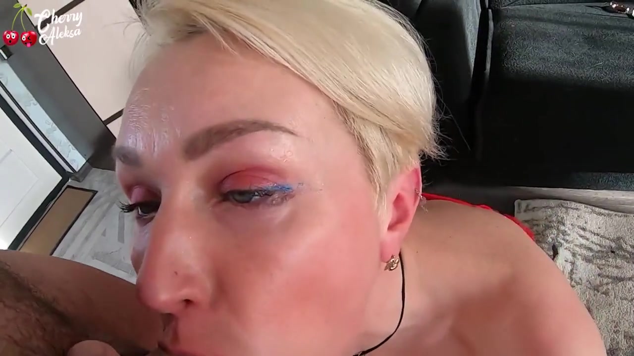 Business Woman Deep Blowjob And Ass Fucking With A Partner After Work