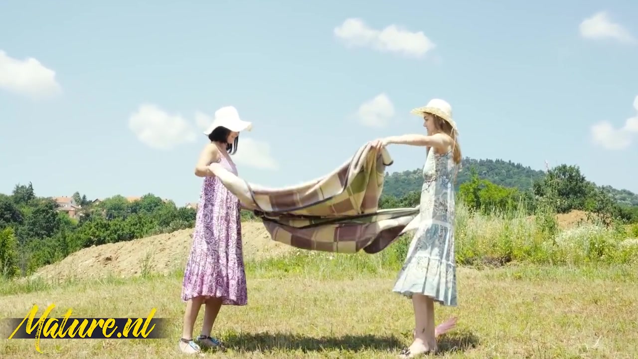 Skinny Milf Horny Teen 18+ Are Having A Picnic Sexdate On A With Eve Black, Amanda Clarke And Eva Black