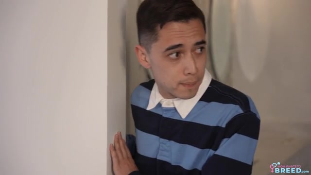 Stepmom Has Two Creampies For Lunch - S2:E9 - Momlover