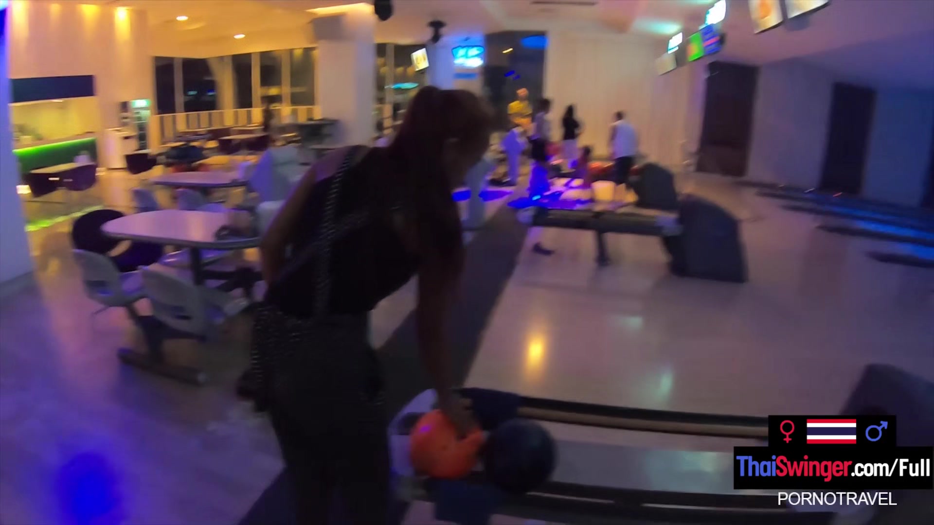 Amateur Thai teen 18+ sucks off her big dick boyfriend after a game of bowling