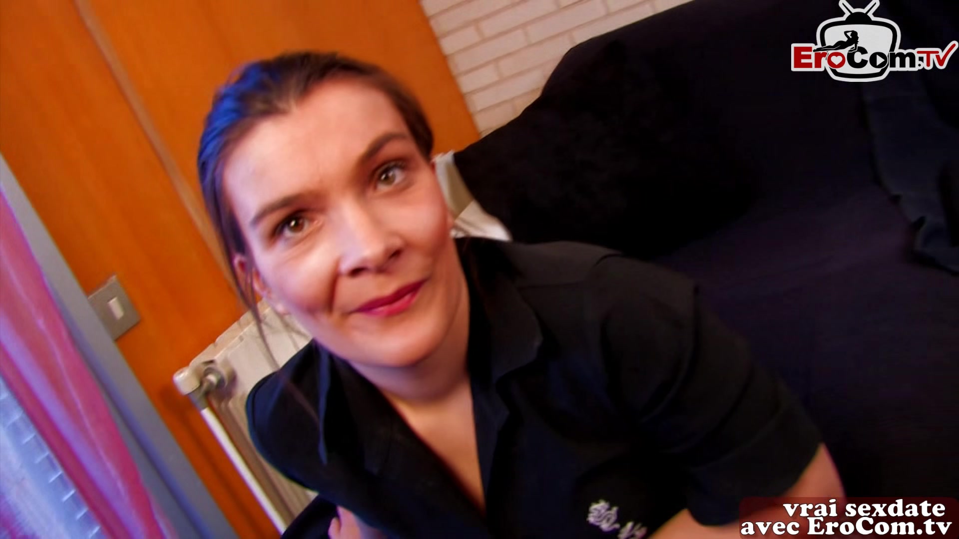 French amateur college teen 18+ try first time anal casting