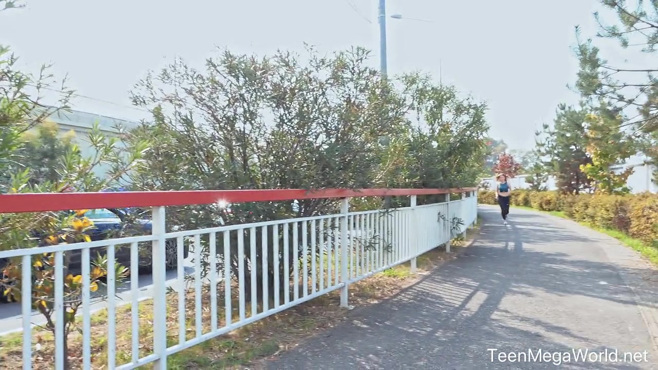 Everyday jogging ends with an orgasm - BeautyAngels