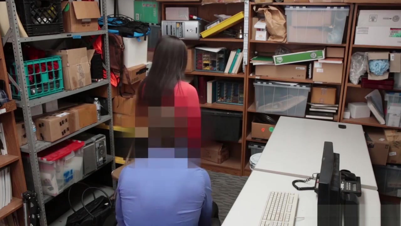 That wide stretched shoplyfters pussy is so beat