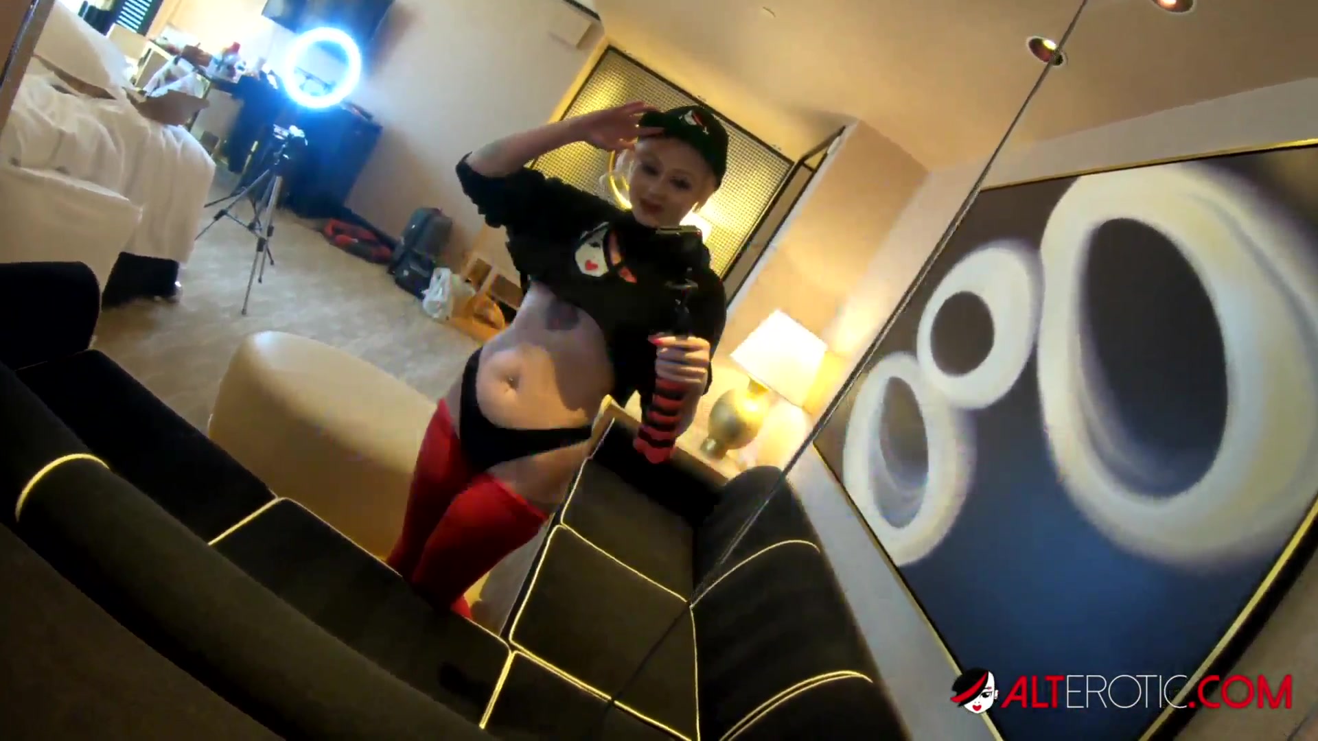 Arielle Aquinas QuarantINKED Solo Masturbation