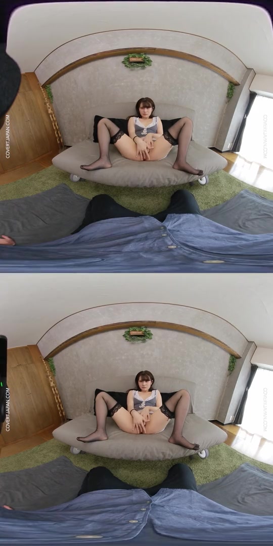 Dorky Asian Girlfriend Yui Tries a Sexy Look - SexLikeReal