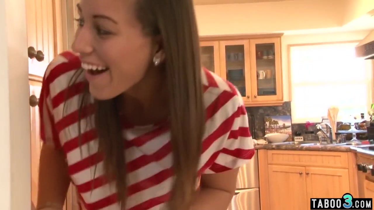 Big Boobed Old Seduced Her Stepdad - Rilynn Rae