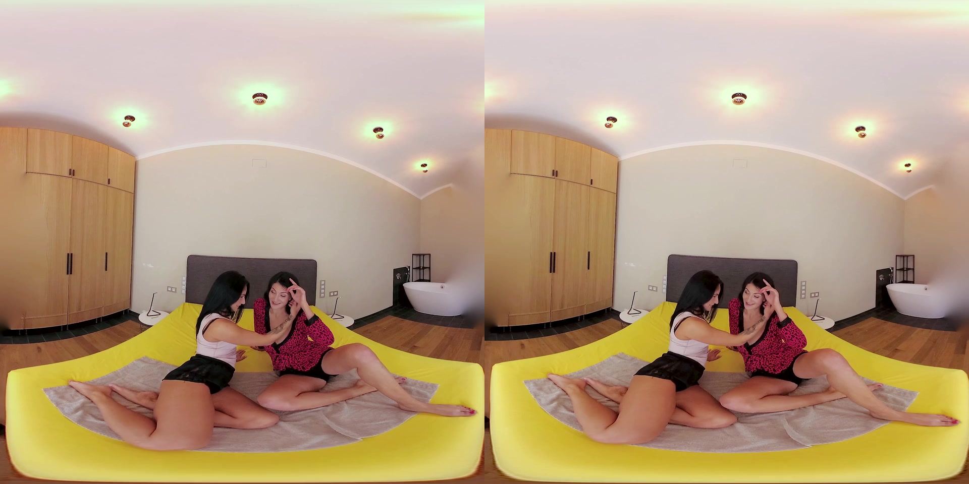 CzechVRFetish 219 Tiny Tina Wide Open