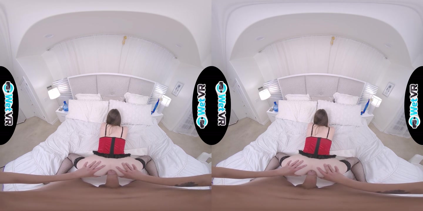 Hazel Moore in VR Valetine - WetVR