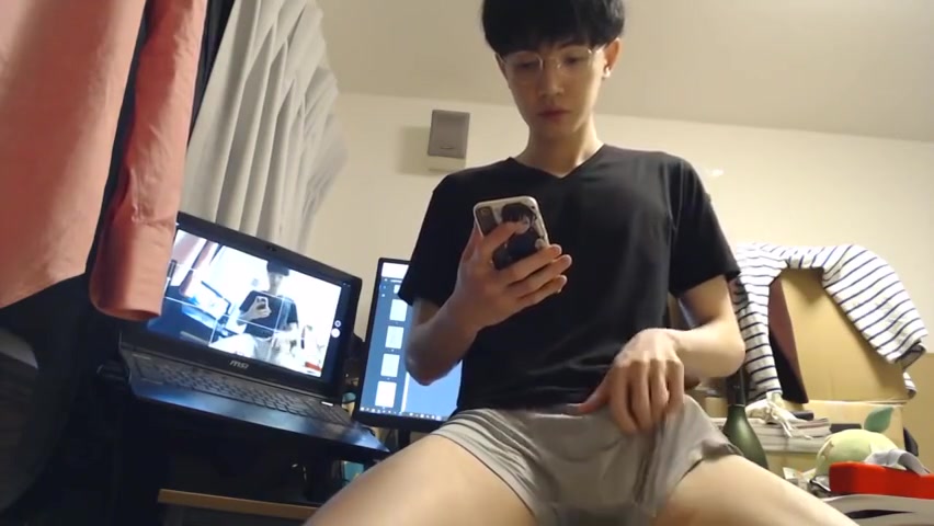 Fit Chinese Lad Jerks And