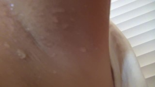 Roxie Rae's Wet Armpits