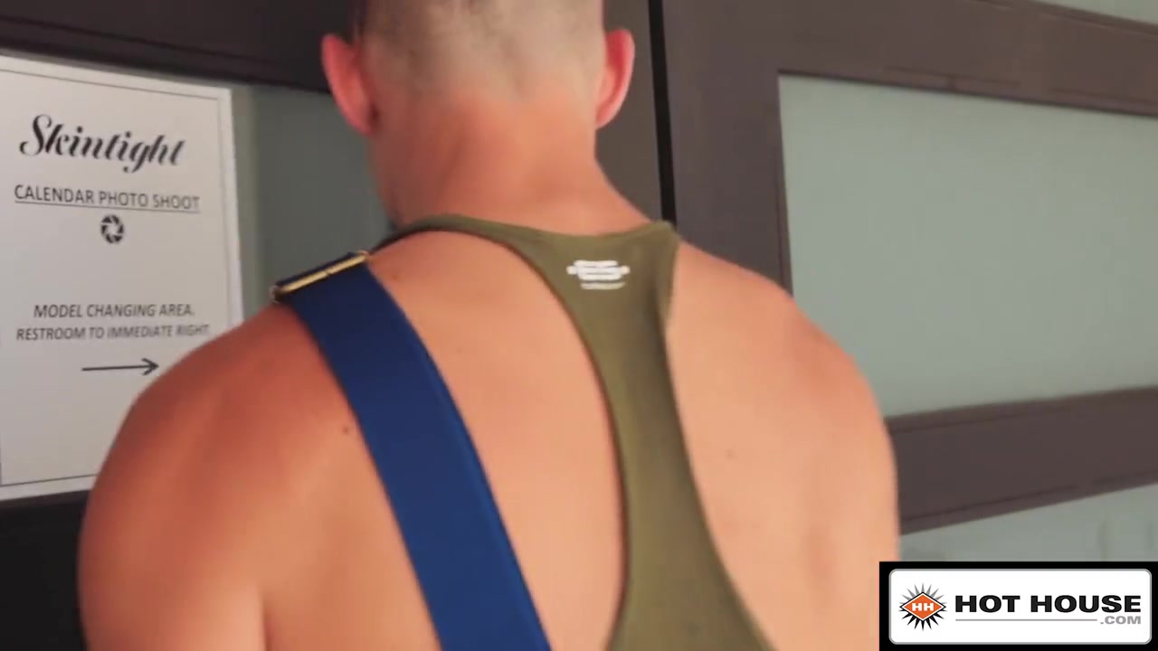 Cute Jock Shoves His Big Juicy Cock In Handsome Hunks Muscled Ass