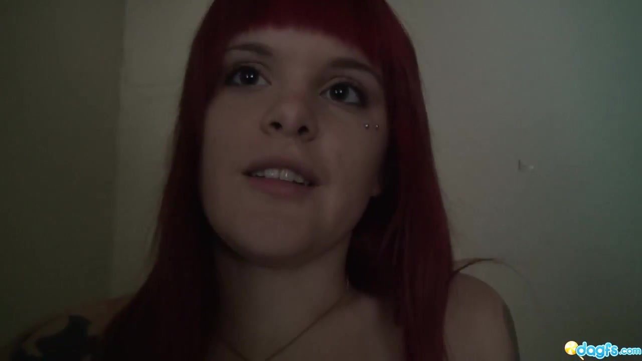 Fingering In The Utility Room - BustyGFsExposed