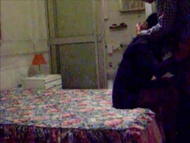 Amateur CD fucked in cheap hotel