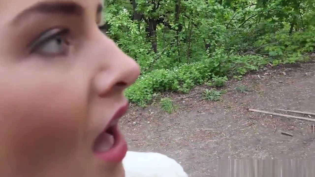 Hot Amateur Eurobabe Aisha Gets Pounded In The Woods