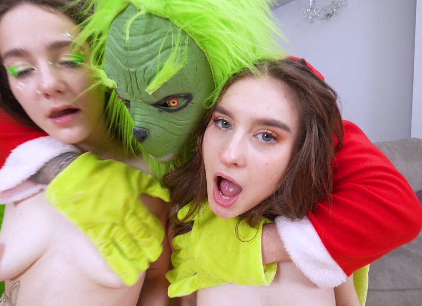 XMAS WET GANGBANG with Jane White & Ellie Wain DVP DAP TP PEE