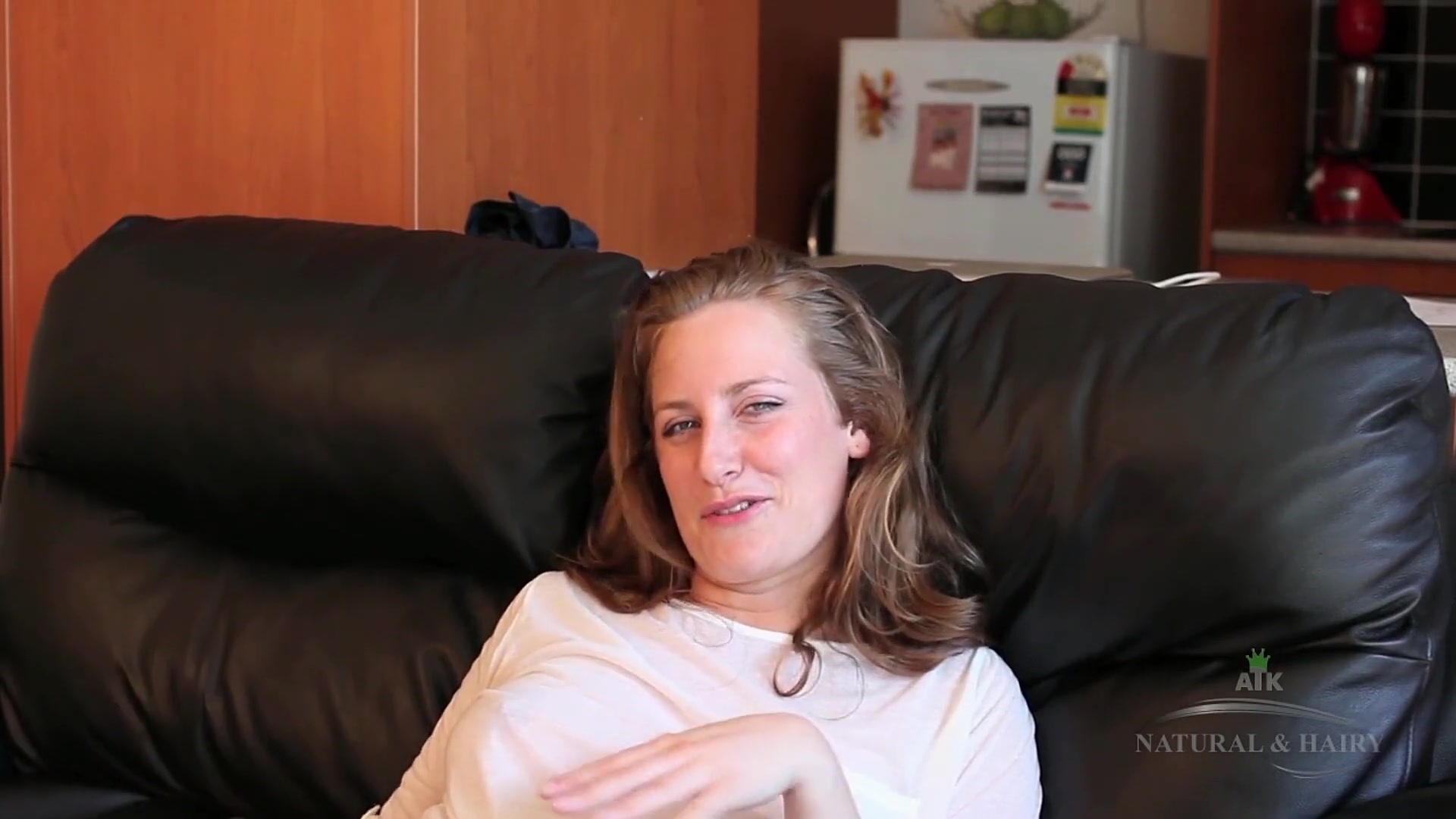Hairy Nichole Chats A Little Then Masturbates Her Hairy Snatch