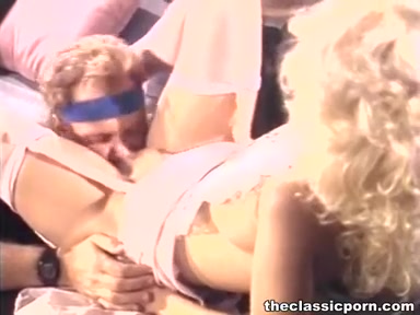 Lost control from seducing blonde