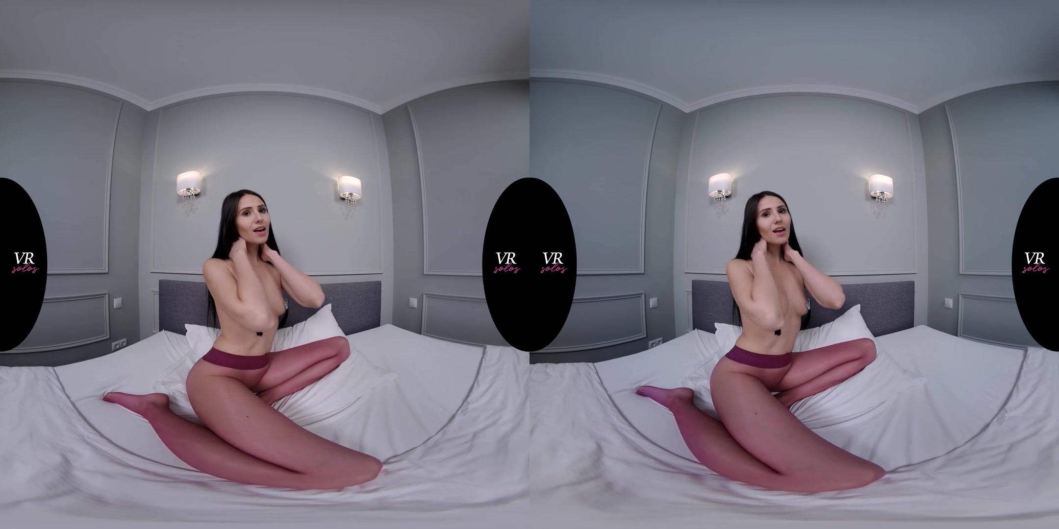 Vanessa's First VR Experience - SexLikeReal