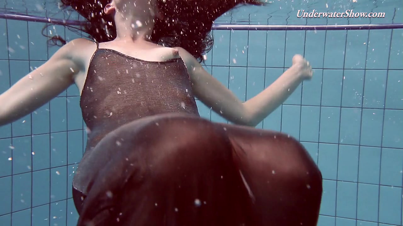 UnderwaterShow Video: Liza Rachinska