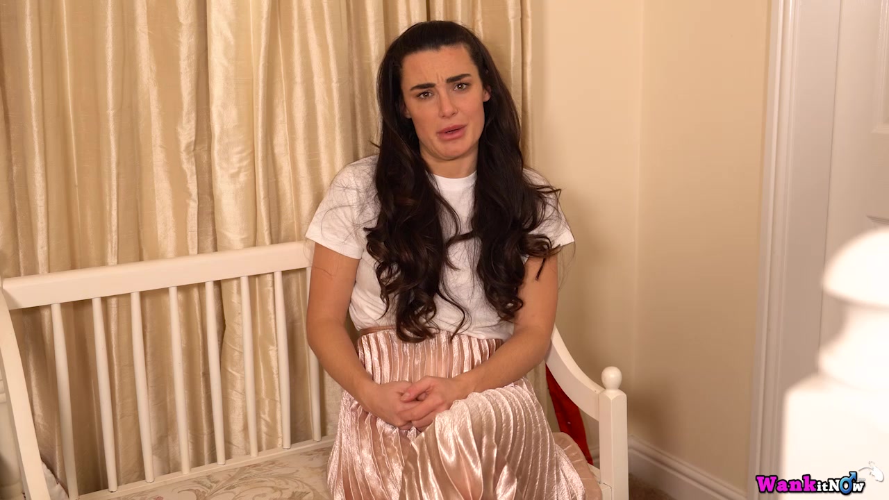 Laura - Pervy Landlord - Sexy Videos - WankitNow