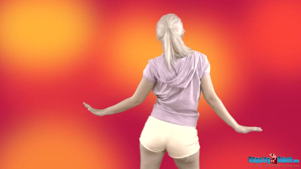 Holly M - Bouncy Dance - BoppingBabes
