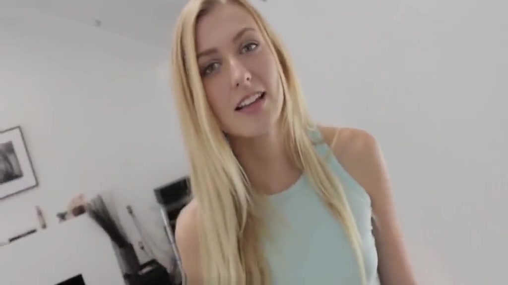 My Stepsister Loves Sexy Games