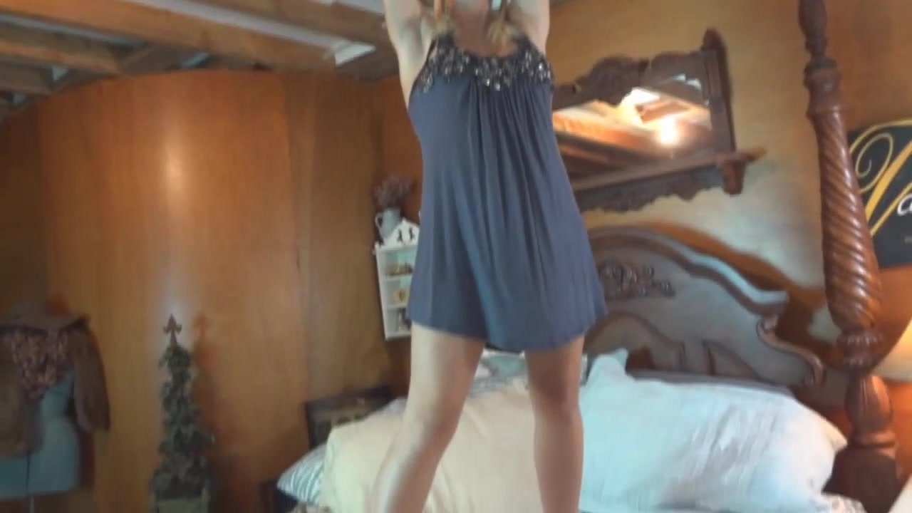 Roberts little cum swallowing slut Pt1 - TacAmateurs