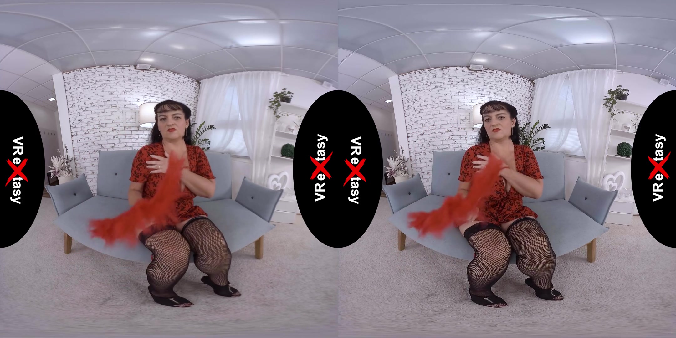 Patricia - Mature in Fishnets - Nylons High Heels Granny Fingering
