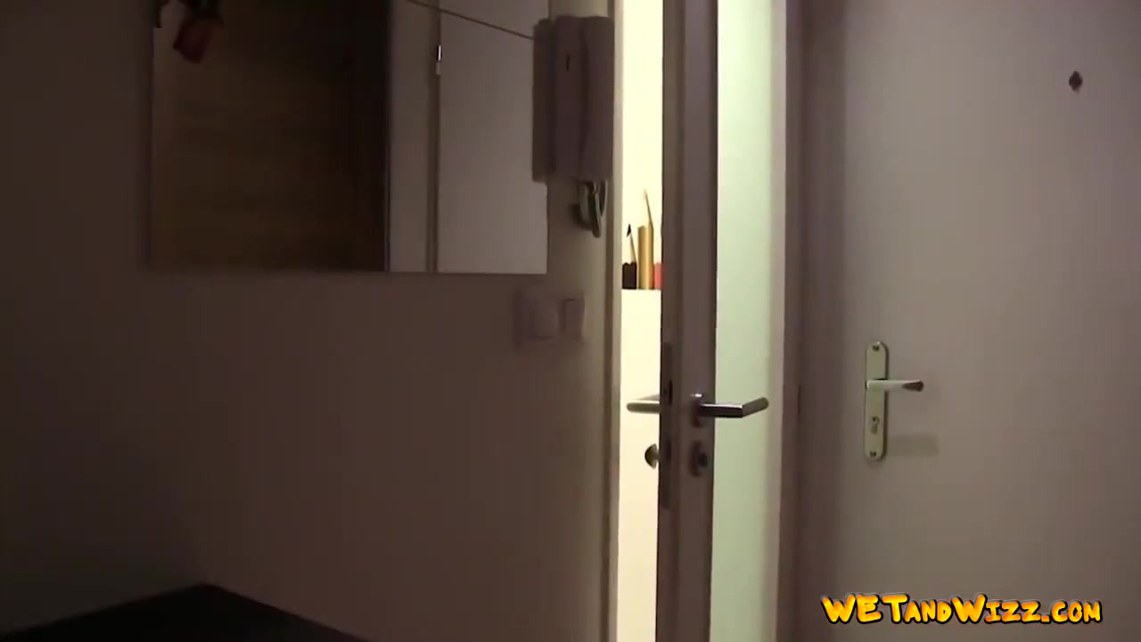 Two Sexy Gals Pee And Squirt On The Floor Like Firehose