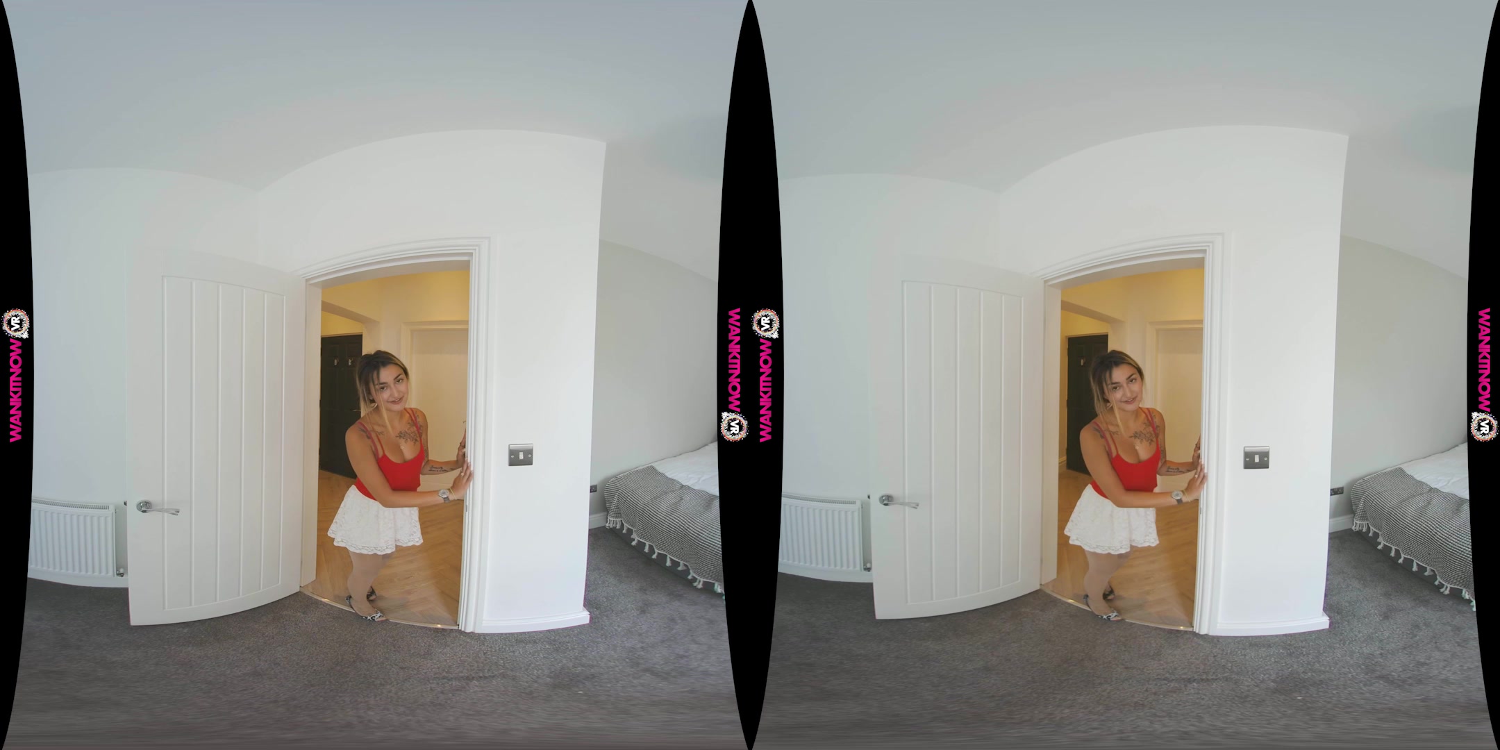 I'll Help You Wank featuring Selene - WankitNowVR