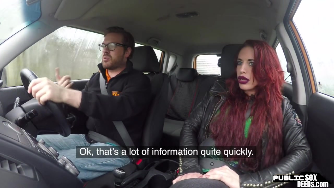 Squirting redhead MILF public fucked in car outdoor
