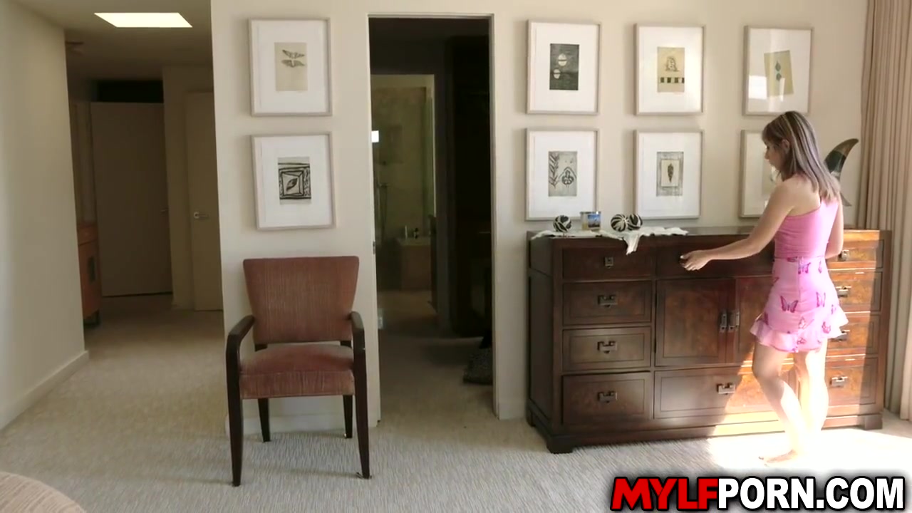 Milf Lesbian Teaches teen 18+ Dauther A Hot Sex Lesson