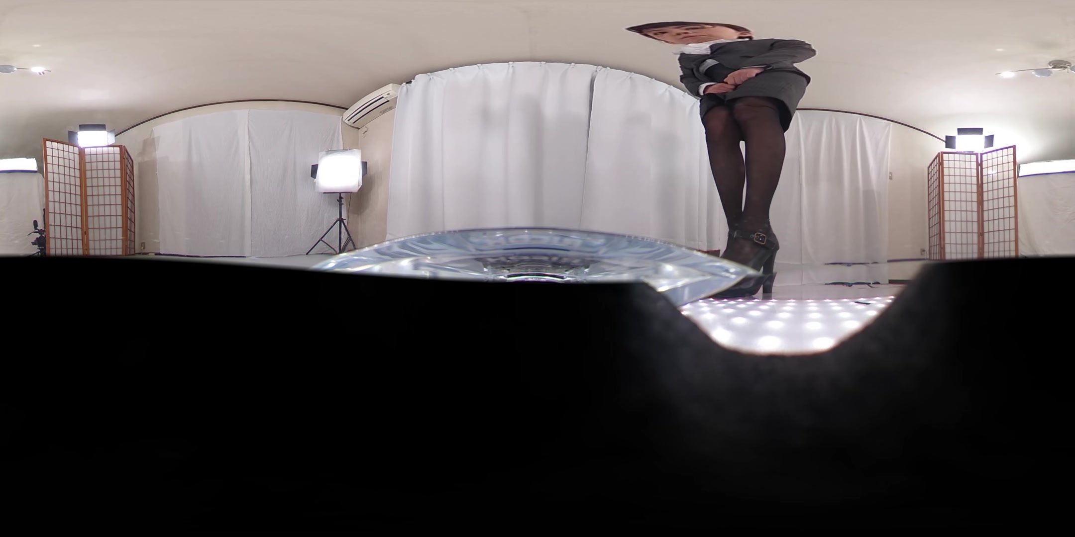 VR Leak in Clothes 3 - IchiMonKai