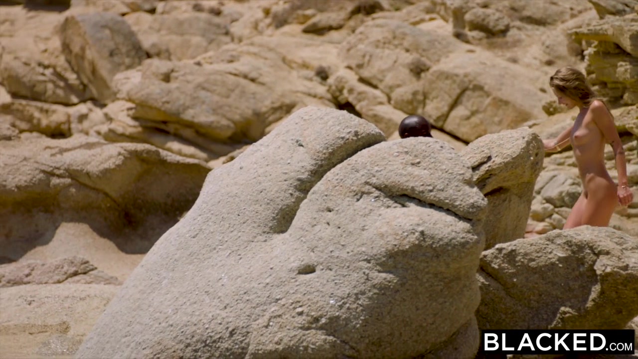 BLACKED Strong black man fucks blonde tourist on the beach