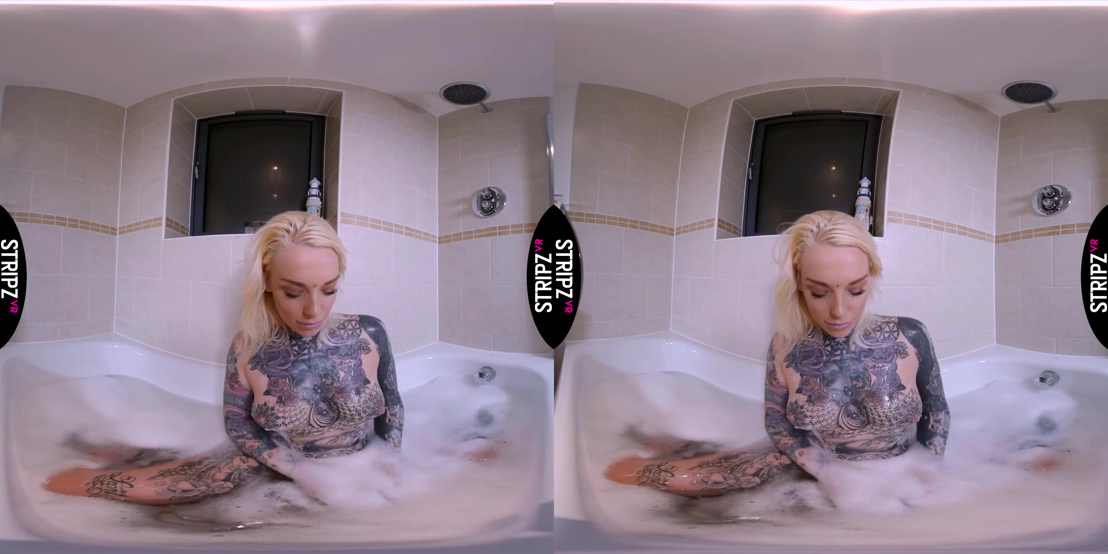 Lauren Brock in Soap! - StripzVR
