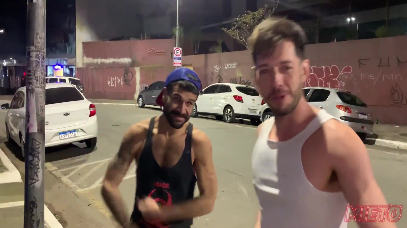 Gay Porn - Cacando Sexo Nas Ruas De Sao Paulo, Com O Fernando Brutto. Xvideos Red 5 Min