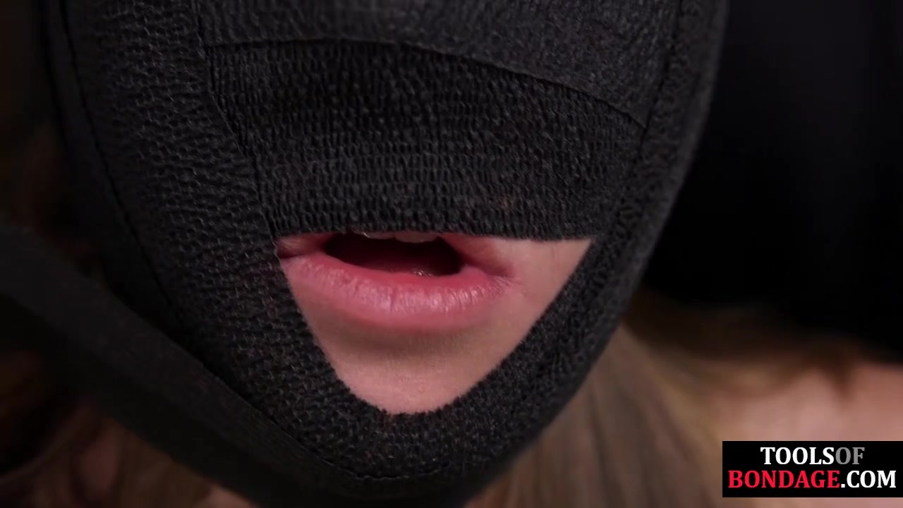 BDSM babe gets disturbing Hitachi toying before blindfolding