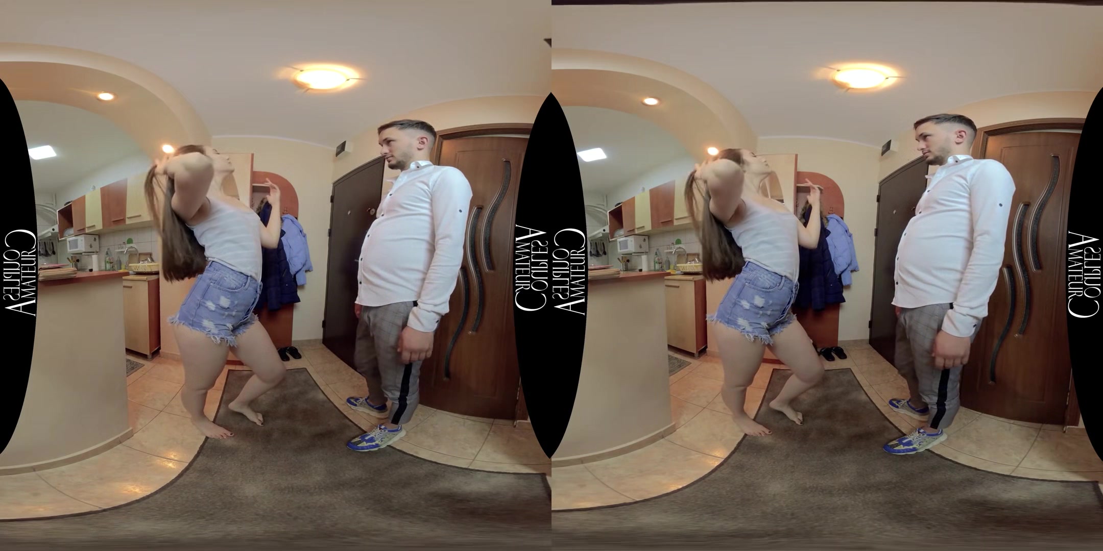 Delivery Boy Receives More Than Just A Tip! - Amateur Couples Hardcore 3D Porn