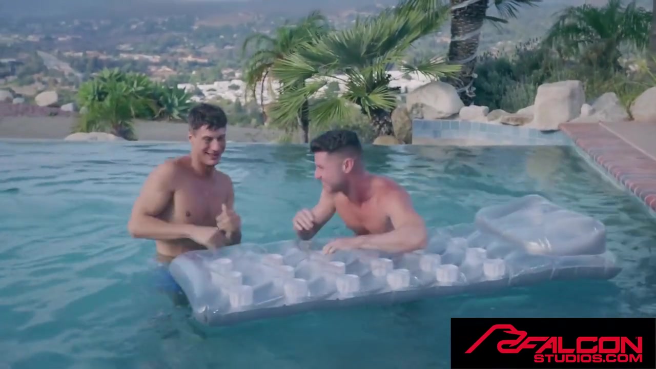Hot Hunk & Jock Barebacking Hard In Outdoor Pool