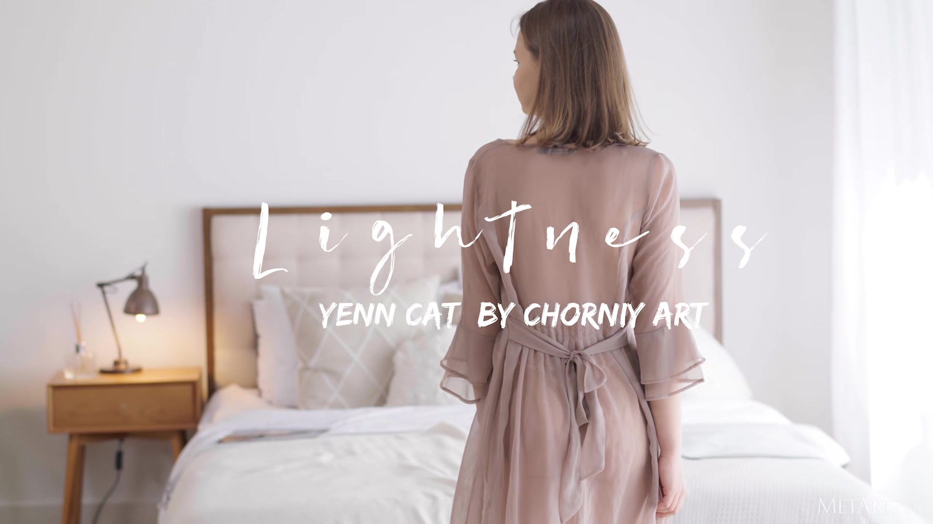 Lightness - Yenn Cat