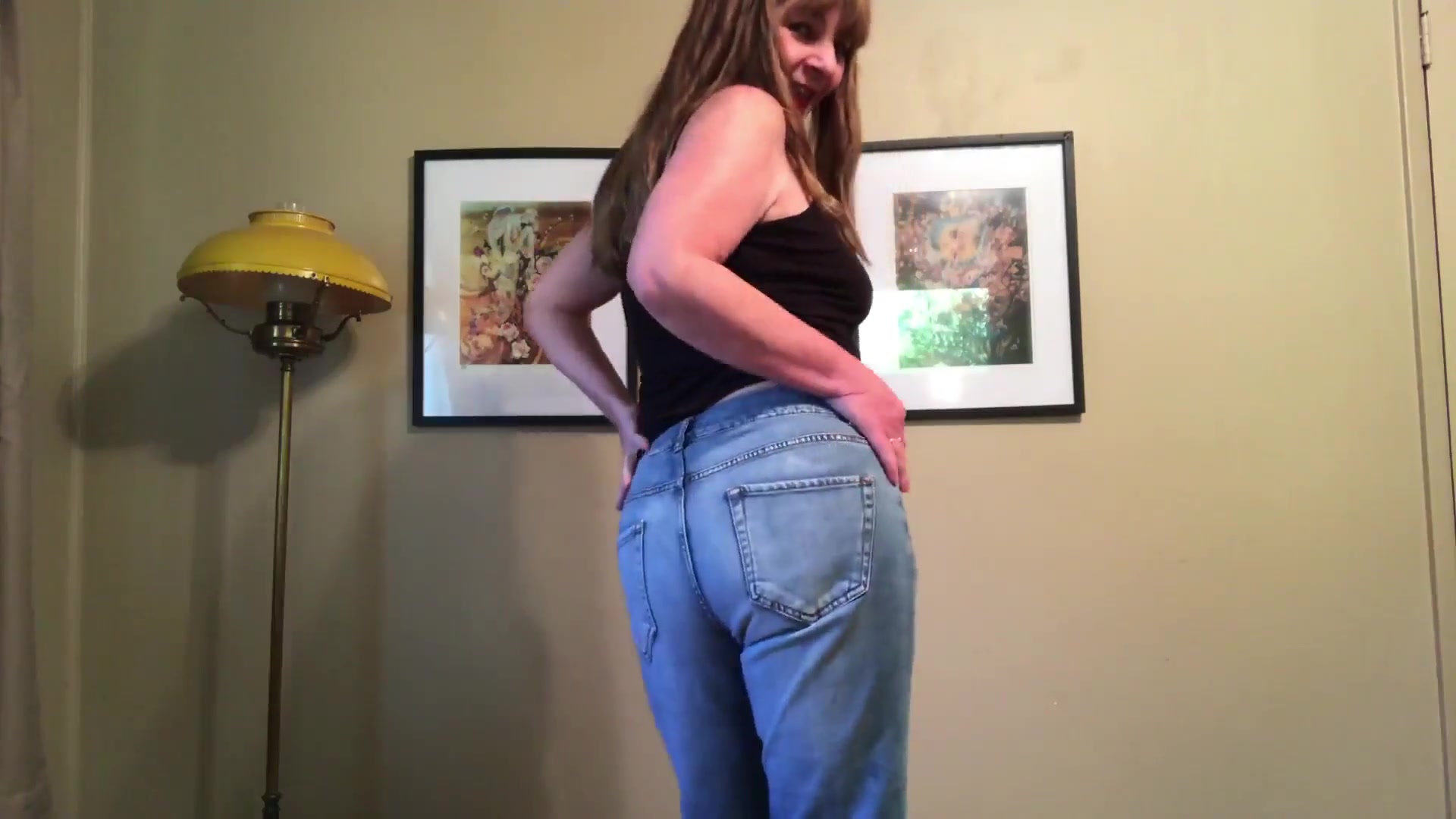 My Sexy Jeans Teasing You - TacAmateurs